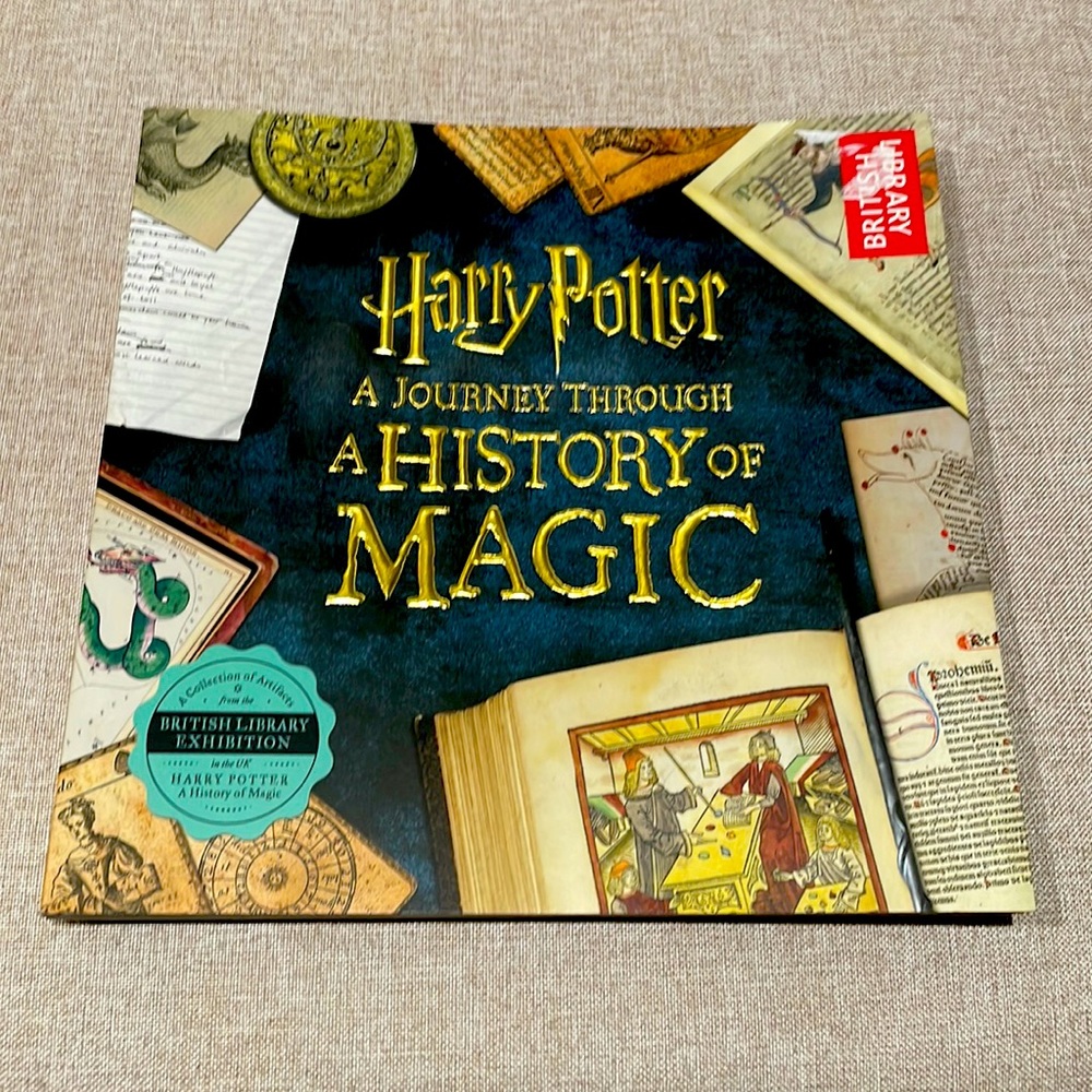 Paperback book Harry Potter